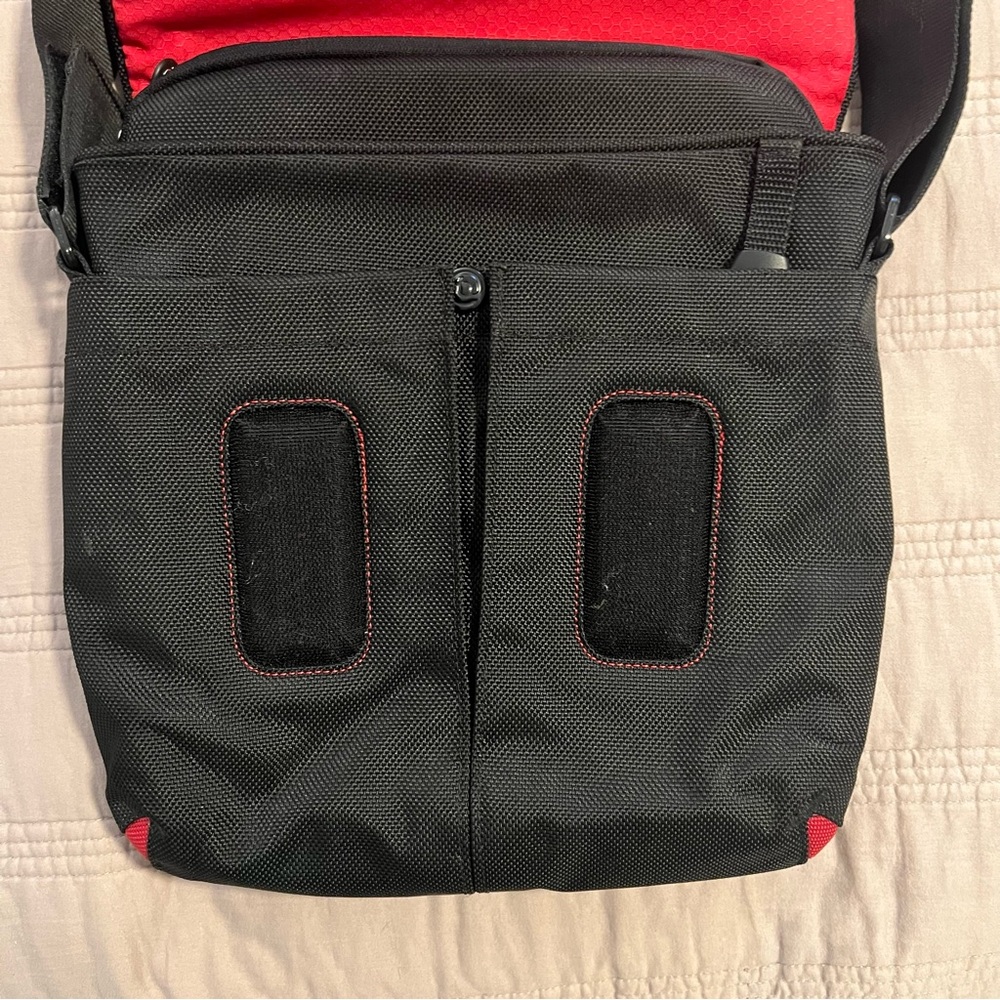 booq Black MacBook Messenger Bag with Red Accents - Picture 4 of 6